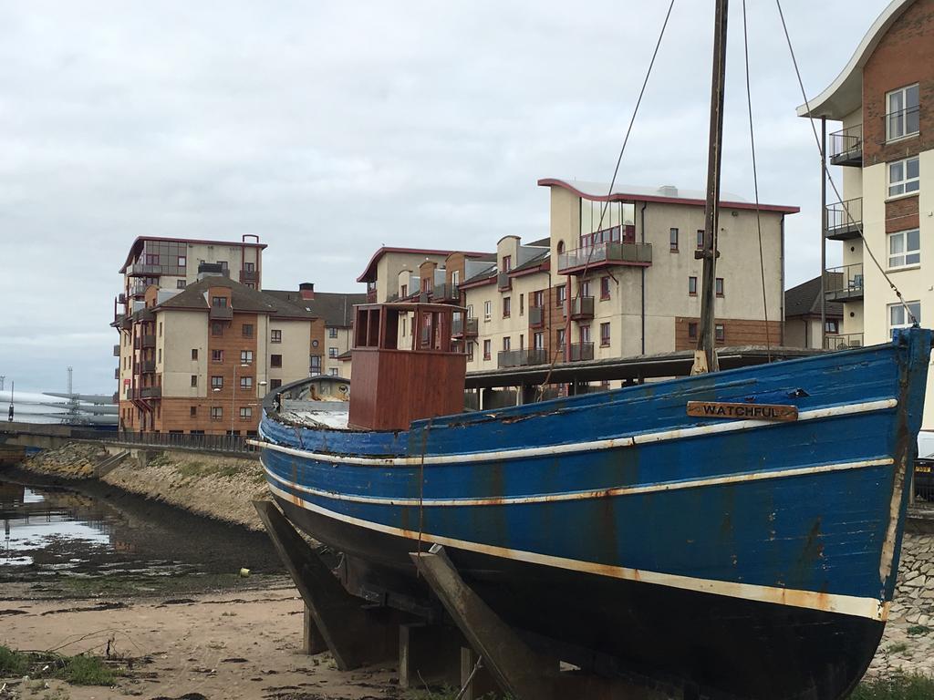 No5 Ayr Beach - Coorie Doon Stays Eksteriør bilde